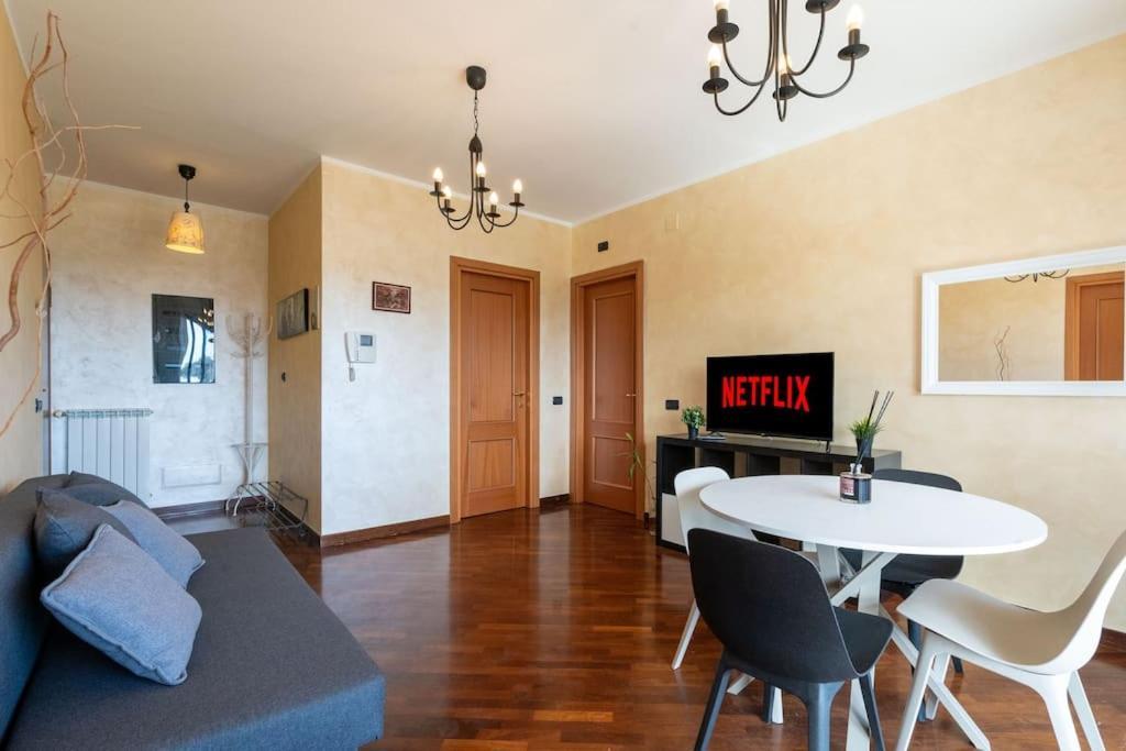 Perugino'S Peaceful Sky Terrace Apartment ปอนเต กาเลเรีย ภายนอก รูปภาพ